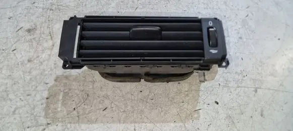 Volvo XC70 Dashboard side air vent grill/cover trim 30676293