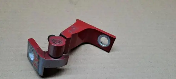 Rear door hinge set