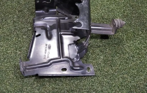 Ford Transit Custom ABS pump bracket BK21V020C74AB