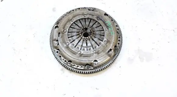 Seat Ibiza V (KJ) Dual mass flywheel 04C105266E