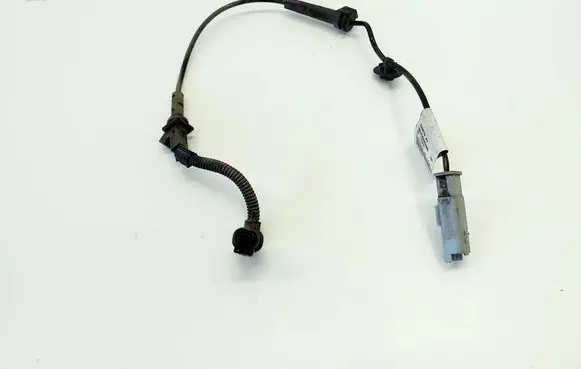 Peugeot 3008 II ABS brake wheel speed sensor 9825606280