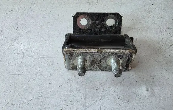 Nissan Juke II F16 Tailgate/trunk/boot hinge 90400EY10A