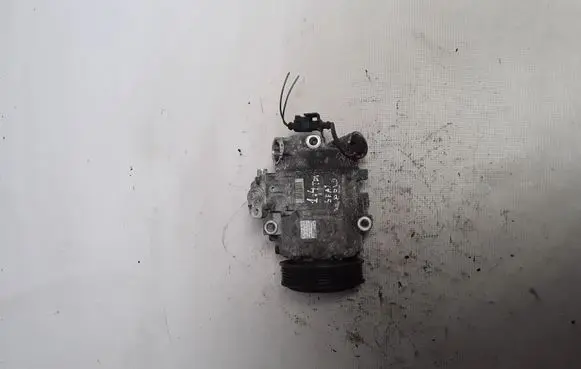 Volkswagen Polo IV 9N3 Air conditioning (A/C) compressor (pump) 6Q0820808