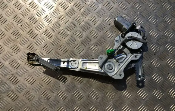 Subaru Forester SG Rear door window regulator with motor