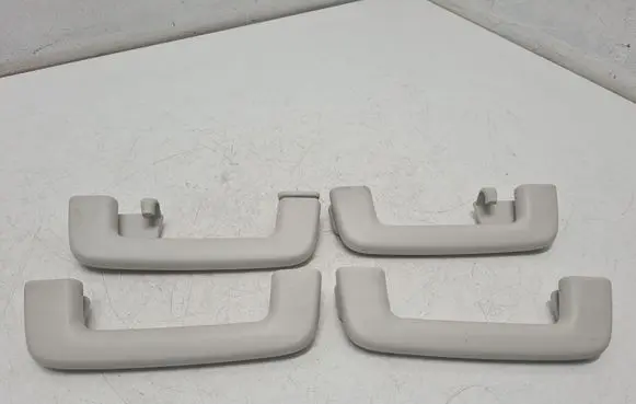 Ford Mondeo MK V A set of handles for the ceiling DS73A045B14A DS73A045B14B DS73A045B15B