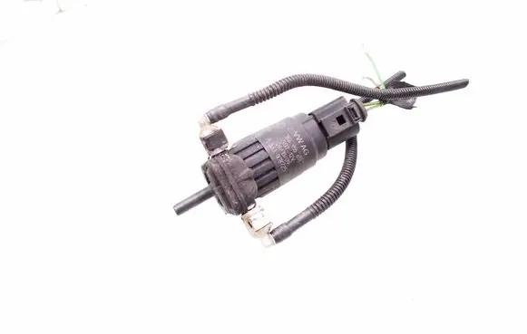 Volkswagen Golf VI Windscreen/windshield washer pump 1K6955651