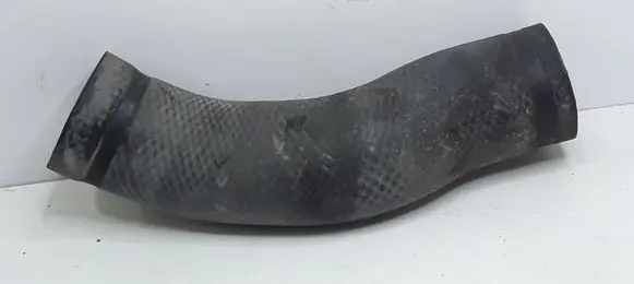 Toyota Avensis Verso Intercooler hose/pipe