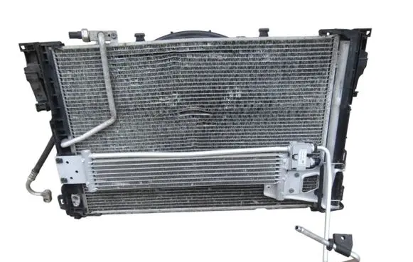 Mercedes-Benz E W212 Radiator set A2049066802 A2205000454 A0005010765