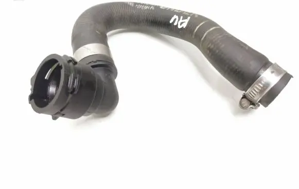 Volvo V70 Coolant pipe/hose 31342819