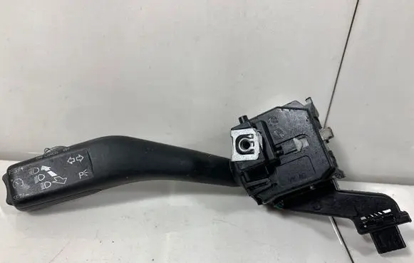 Volkswagen Touran I Indicator stalk 1K0953513G