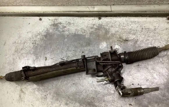 Volvo S60 Steering rack 6820000016