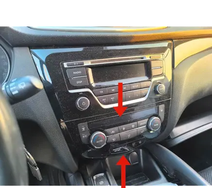 Nissan Qashqai Interior fan control switch 