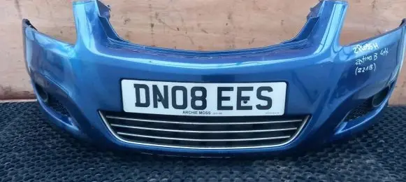 Opel Zafira B Front bumper