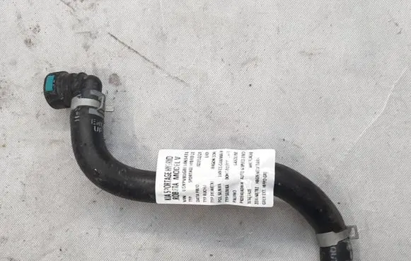 KIA Sportage Engine coolant pipe/hose 