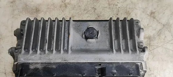 Toyota Yaris Engine control unit/module 896610U170 MB2762002452