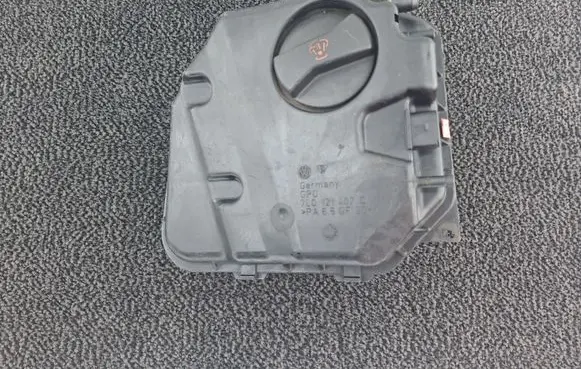 Volkswagen Touareg I Coolant expansion tank/reservoir 7L0121407C
