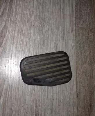 Volvo S60 Brake pedal 3546021