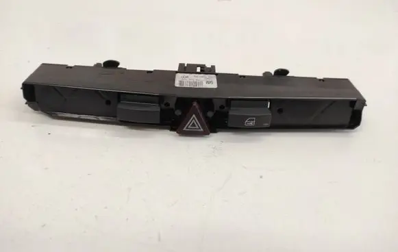 Opel Astra H Hazard light switch 13100105 0320 03758075