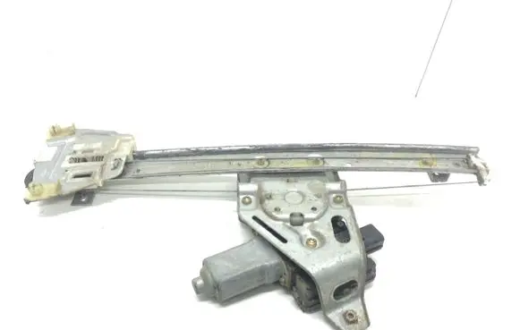 Mitsubishi Pajero Rear door window regulator with motor MR436869 0620200650