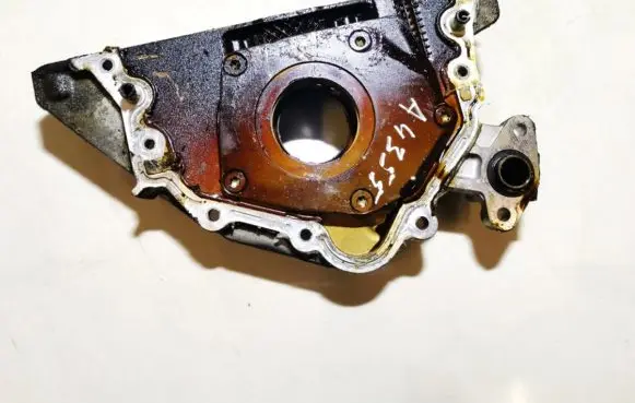 Citroen C4 I Picasso Oil pump 9657984480