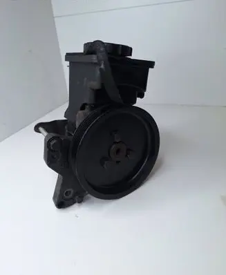 BMW X5 E53 Power steering pump 6762279 7692974533