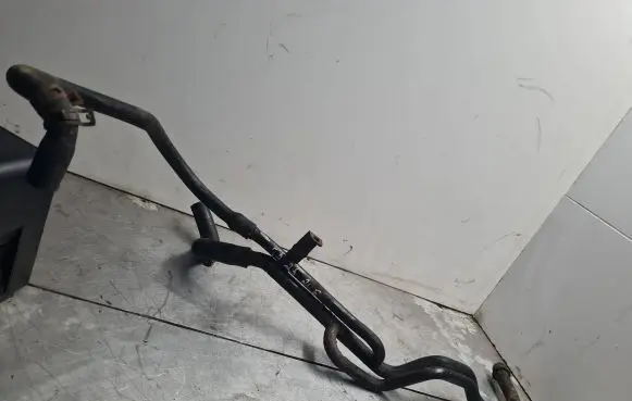 Volkswagen Transporter - Caravelle T5 Engine coolant pipe/hose 7H0121073G