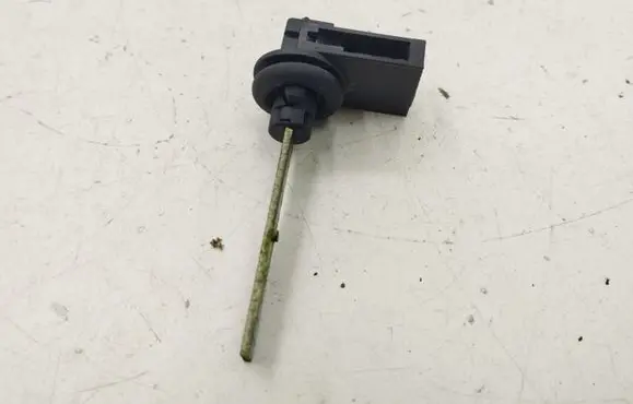 Audi A4 S4 B5 8D Interior temperature sensor 4B0820539