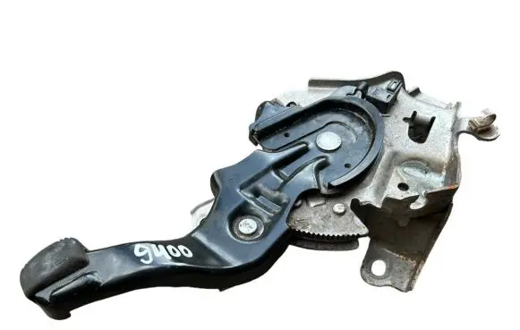 Lexus RX 330 - 350 - 400H Brake pedal