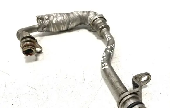 Coolant pipe/hose