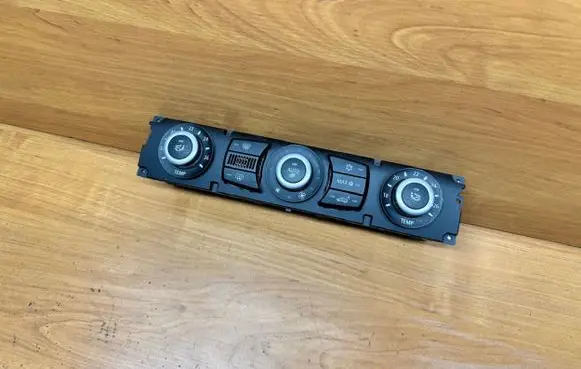 BMW 5 E60 E61 Climate control unit 9161611 1151741 90025233
