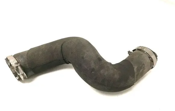 Audi Q5 SQ5 8R Intercooler hose/pipe 8R0145737N