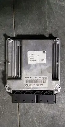 BMW 5 E60 E61 Engine control unit/module 7796678