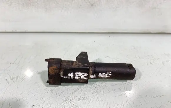 Mitsubishi Lancer X Camshaft position sensor