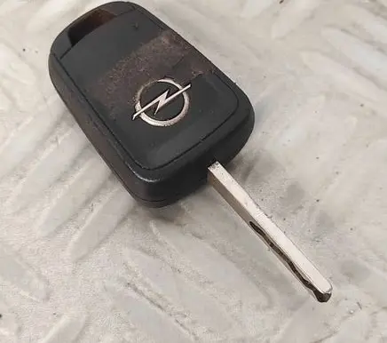 Opel Adam Ignition key/card 