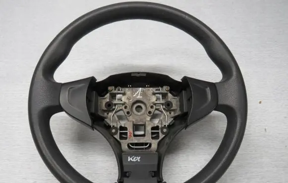 Renault Koleos I Steering wheel