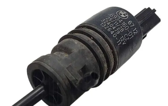 BMW 7 F01 F02 F03 F04 Windscreen/windshield washer pump 6934160 67126934160 026276