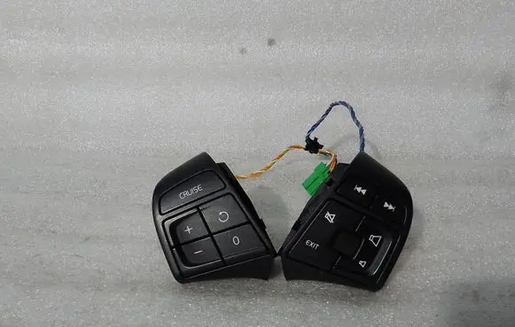 Volvo V60 Steering wheel buttons/switches 31318644 3129546