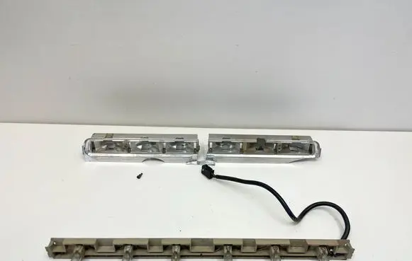 Mercedes-Benz SL R129 Third/center stoplight A1298260065 A1298200777