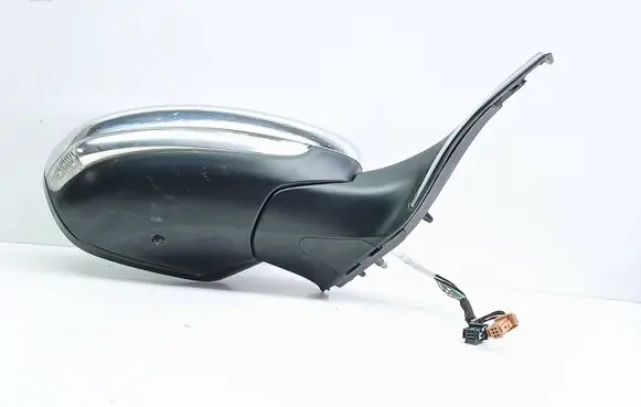 Peugeot 2008 I Front door electric wing mirror 232673078