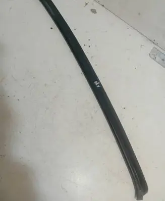BMW 5 F10 F11 Engine compartment rubber 7206521
