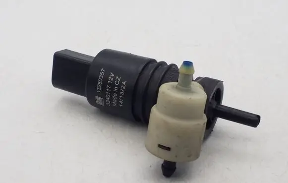 Opel Mokka Windscreen/windshield washer pump 13250357 3240117