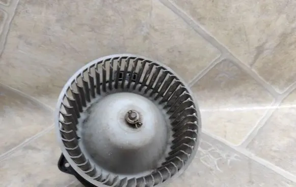 Mitsubishi Galant Heater fan/blower 1940001040
