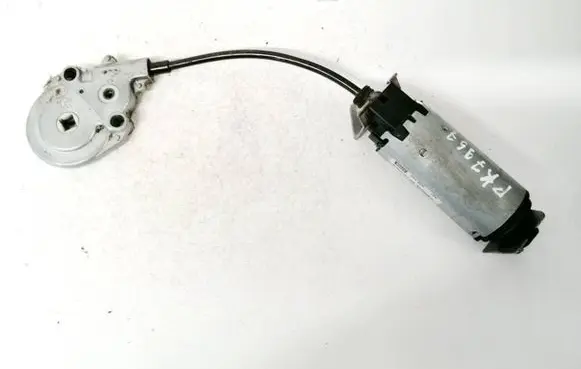 Citroen C5 Seat adjustment motor 9470058C