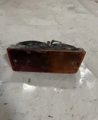 Toyota Land Cruiser (HDJ90) Rear Tail Bumper Turn Signal TOYOTA6026A