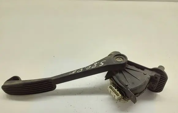 Volvo S80 Accelerator throttle pedal 30636003 6PV00853700