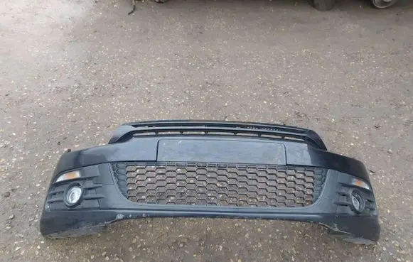 Volkswagen Scirocco Front bumper 1K8807221G SDD10 1K8807221
