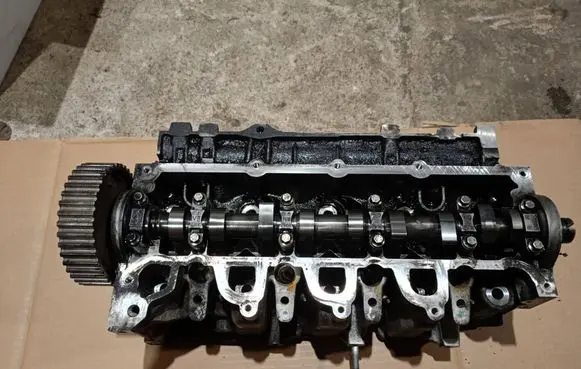Dacia Dokker Engine head 110421615r