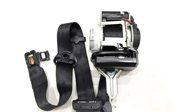 Audi e-tron Front seatbelt 4KE857705F