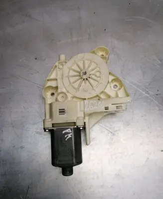 Ford Focus Front door window regulator motor 4M5T14A389