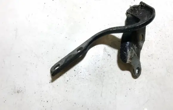 Mazda 121 Engine bonnet/hood hinges